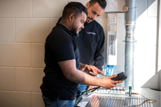 Wat zijn de voordelen van regelmatige kalibratie van handmeters?